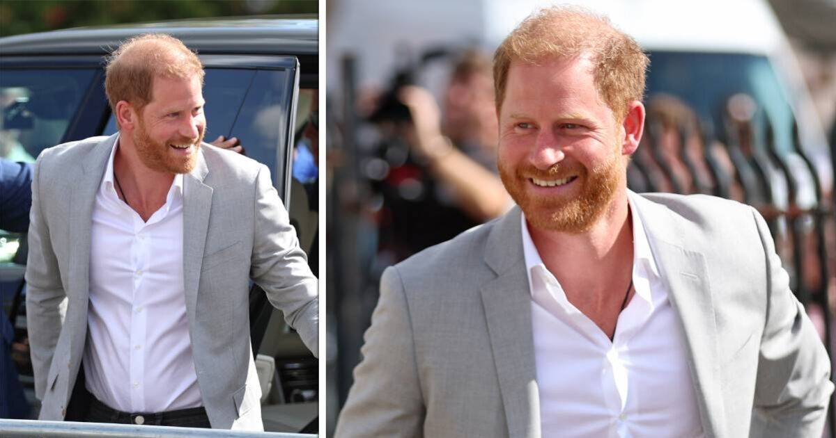 Prince Harry Live: Duke of Sussex arrive à Nottingham après un jibe de frères et sœurs choquants