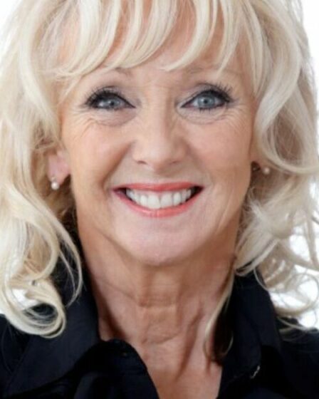 Strictement contre les contrecoups à Tom Skinner a été ridicule - les fans de la BBC doivent se calmer