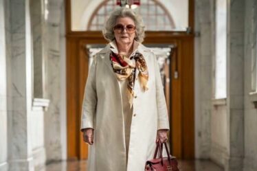 Brenda Blethyn d'ITV Vera méconnaissable lorsqu'elle se transforme pour un nouveau drame