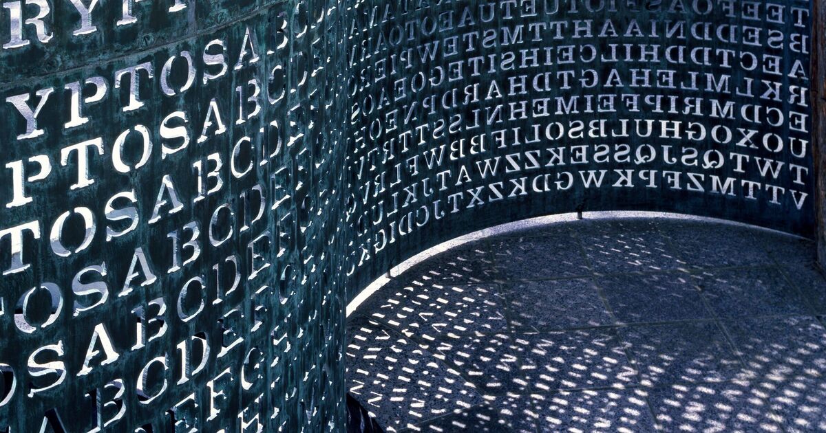 Le code de la CIA resté sans réponse depuis 35 ans est enfin résolu par de parfaits amateurs