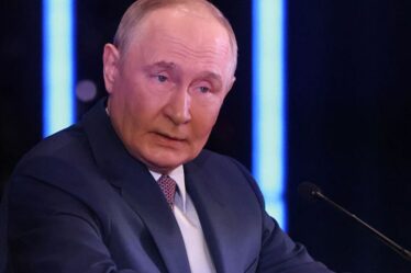 Le professeur Doomsday, la marionnette de Poutine, dit des bêtises flagrantes – les violettes flétries de l'Occident doivent se réveiller