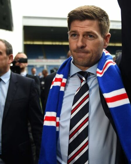 Les Rangers pourraient annoncer aujourd'hui que Steven Gerrard aurait un accord "presque accepté"