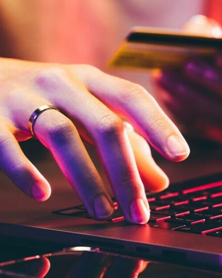 Les contrôles bancaires anti-fraude du DWP pour les demandeurs de prestations « ne résoudront pas le plus gros problème »