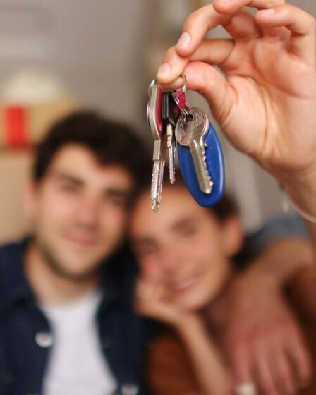 Les experts immobiliers mettent en garde contre un détail clé après que Kemi Badenoch s'engage à éliminer les droits de timbre