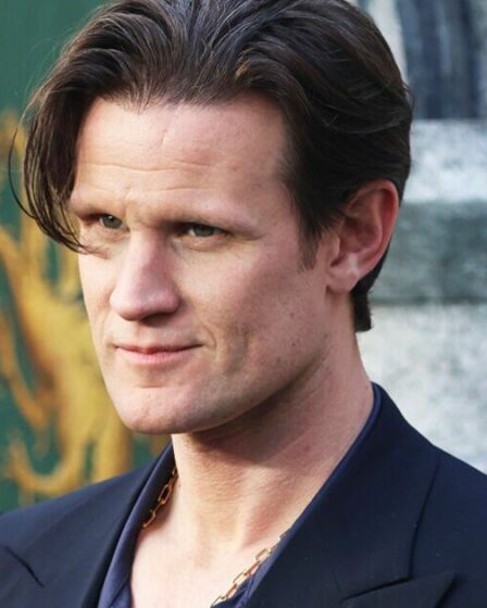 Les nouvelles stars du drame des producteurs de renne de bébé Matt Smith dans le nouveau rôle sauvage en tant que bande-annonce