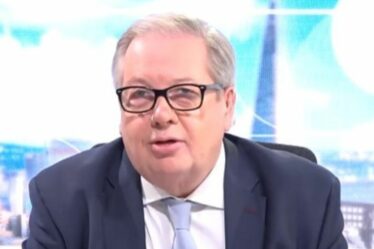 Mike Graham brise le silence après le chaos de TalkTV avec un message énigmatique de quatre mots