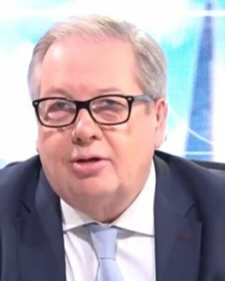 Mike Graham brise le silence après le chaos de TalkTV avec un message énigmatique de quatre mots