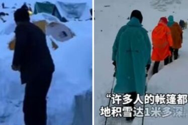 Mount Everest: Plus de 1 000 personnes piégées par Blizzard sur la montagne