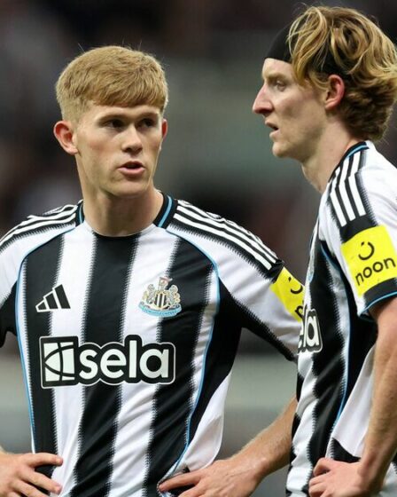 Newcastle a remis un nouveau revers de blessures comme le Lewis Hall se déroule pour voir un spécialiste