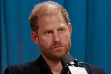 Royal Family LIVE : la réaction « de plus en plus inconfortable » du prince Harry lors d'une interview