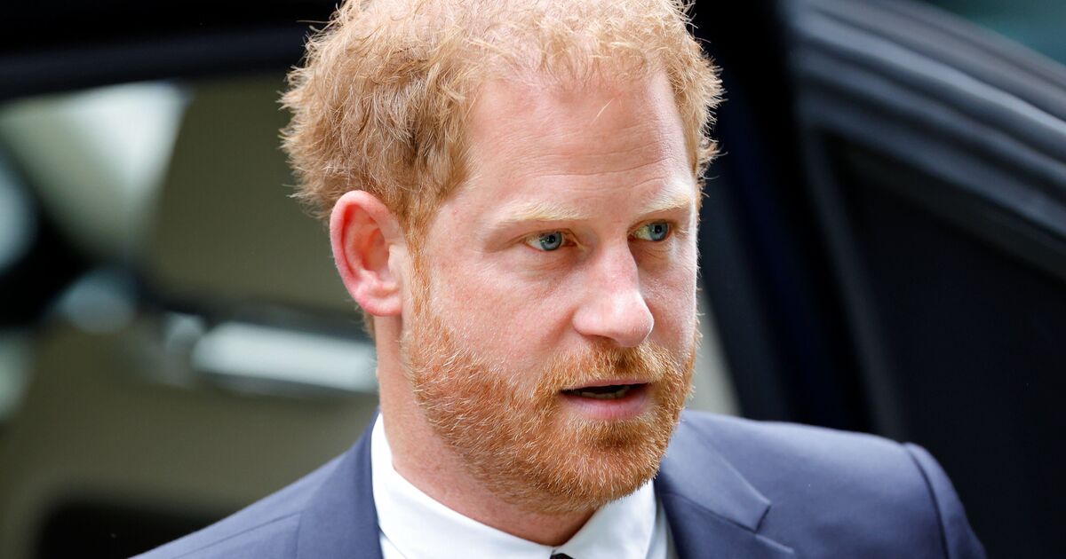 Royal Family Live: Prince Harry Row explose comme des matchs de polo axes de charité