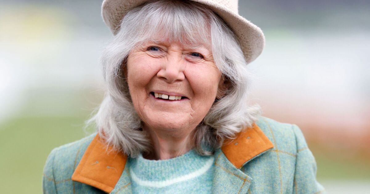 Top 7 des livres Jilly Cooper classés alors qu'elle meurt à 88 - n ° 1 est un classique total