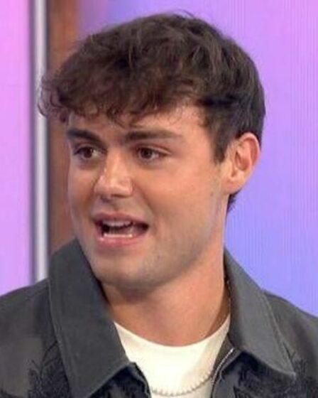 La star d'ITV Emmerdale Lewis Barton, Bradley Riches, admet que le fait d'agir l'a "sauvé"