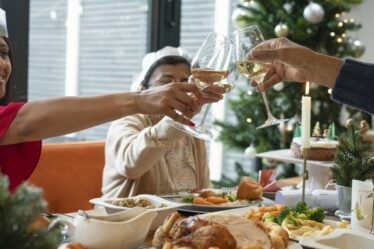 Les Britanniques sont invités à commencer à préparer le dîner de Noël ce week-end