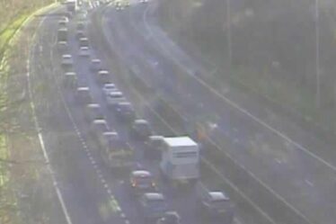 Trafic M4 EN DIRECT : Chaos près d’un grand aéroport britannique alors qu’un accident arrête le trafic