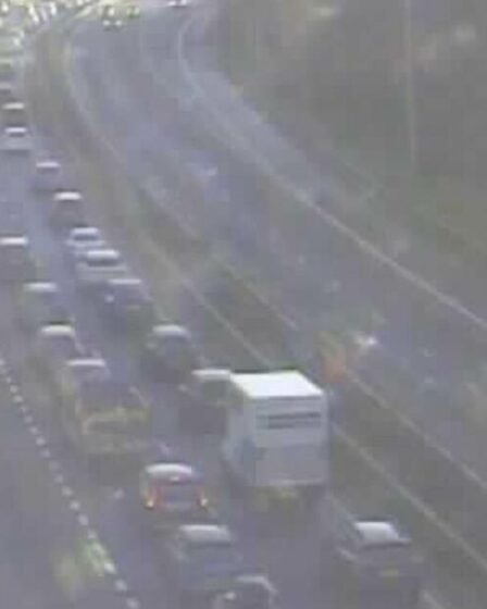 Trafic M4 EN DIRECT : Chaos près d’un grand aéroport britannique alors qu’un accident arrête le trafic