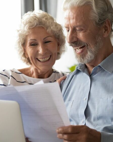 Les personnes ayant atteint l’âge de la retraite pourraient bénéficier d’une aide financière supplémentaire du DWP