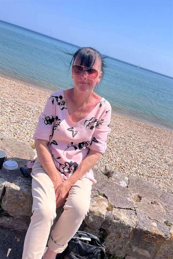 Linda Christie a reçu exactement le même cancer que son partenaire juste après sa mort.