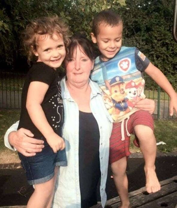 Linda Christie a reçu un diagnostic de cancer peu de temps après le décès de Robert Quaife