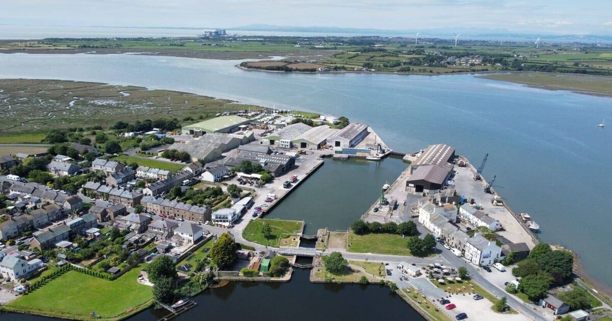 Un village portuaire original avec une superbe marina et une faune unique est un joyau britannique peu connu