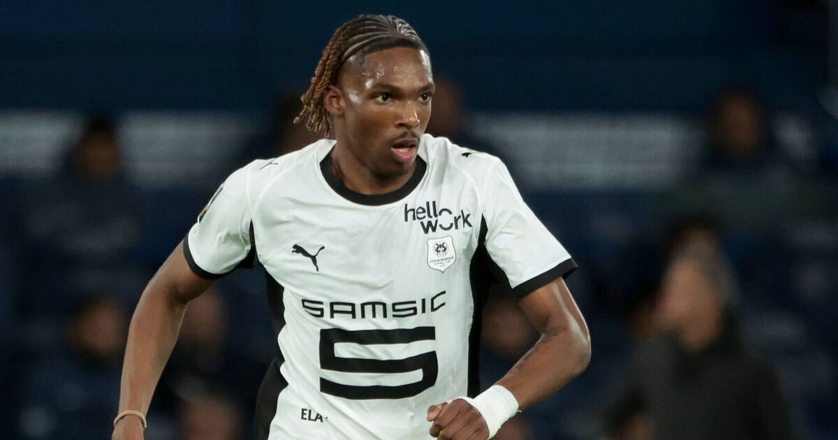 Gérer Chelsea alors que l'accord avec Jeremy Jacquet est conclu et trois transferts réalisés