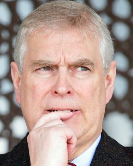 Famille royale EN DIRECT : Andrew obtient le « feu vert pour commencer à sortir ensemble » après une honte explosive