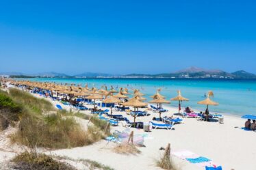 Indignation en Espagne alors que les habitants lancent une nouvelle attaque contre les touristes