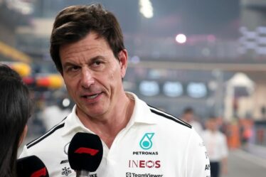 La demande de Toto Wolff est couronnée de succès alors que la course est déplacée pour aider Max Verstappen et Red Bull