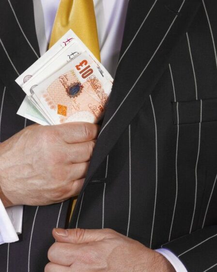 Le DWP a demandé de mettre fin aux pensions de l'État pour les personnes gagnant plus de 50 000 £ suite à de nouveaux appels