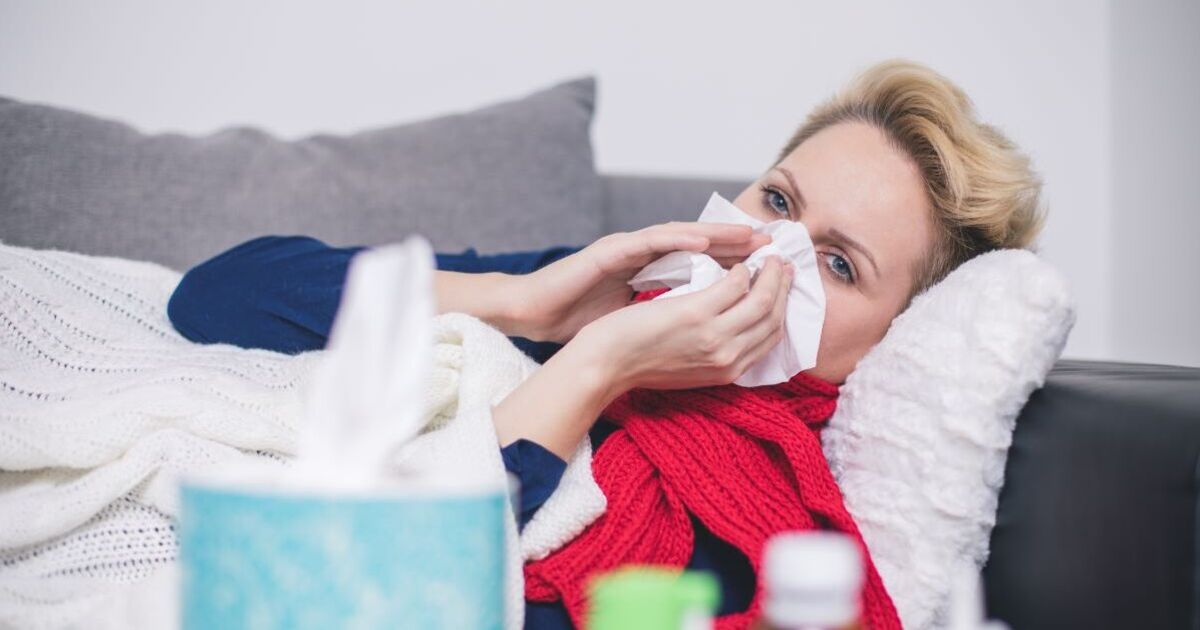 Le NHS est au bord du gouffre car une souche mutante de superflu pourrait provoquer la « pire épidémie depuis une décennie »