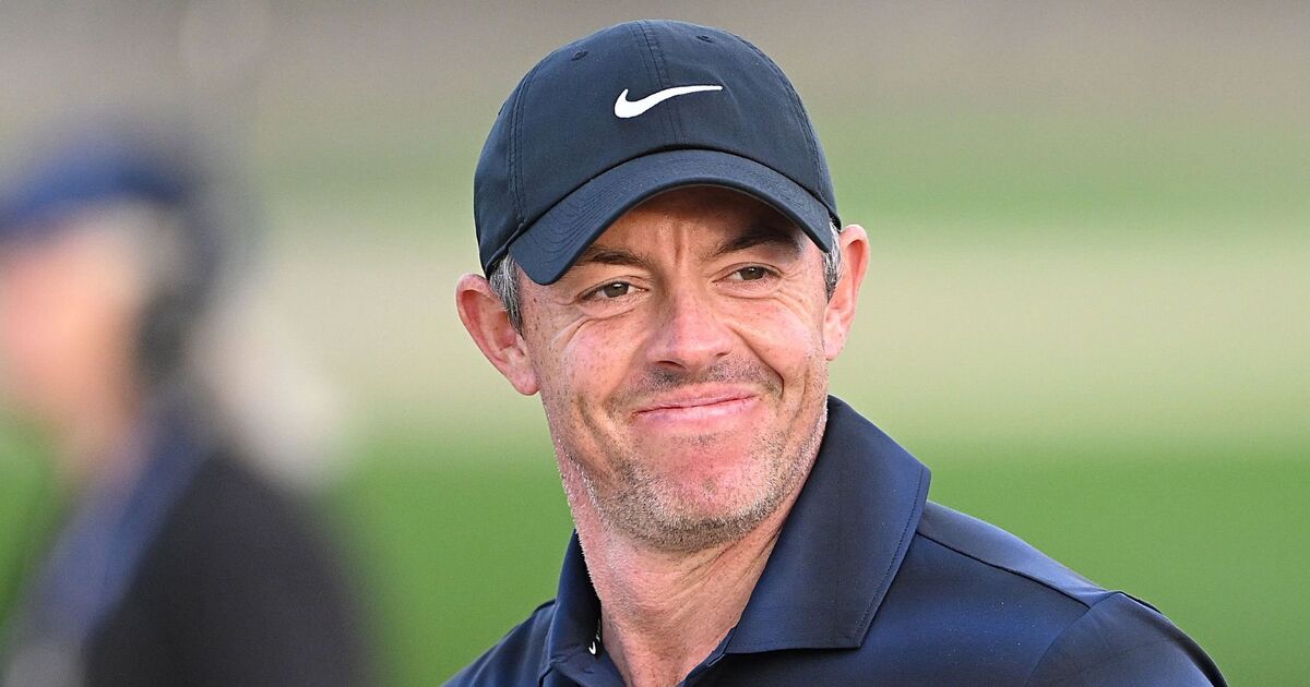 Les vraies couleurs de Rory McIlroy montrées alors qu'un employé du golf fond en larmes
