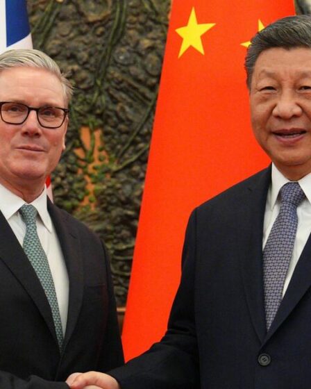Politique EN DIRECT : Keir Starmer a été brutalement snobé par les Chinois alors que la demande clé est rejetée