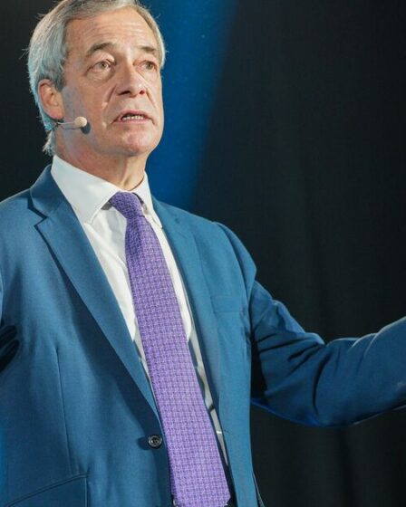 Politique EN DIRECT : la guerre civile travailliste éclate alors que Nigel Farage s'apprête à faire une annonce majeure