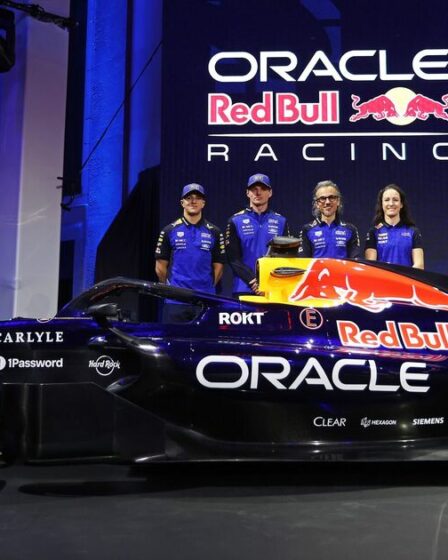 Red Bull célèbre une étape importante de la F1 2026 après avoir dévoilé une nouvelle voiture lors d'un événement flashy