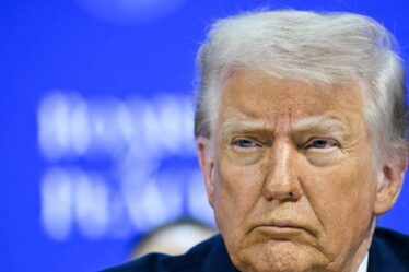 SONDAGE : Trump devrait-il s’excuser pour son manque de respect envers les forces armées britanniques ?