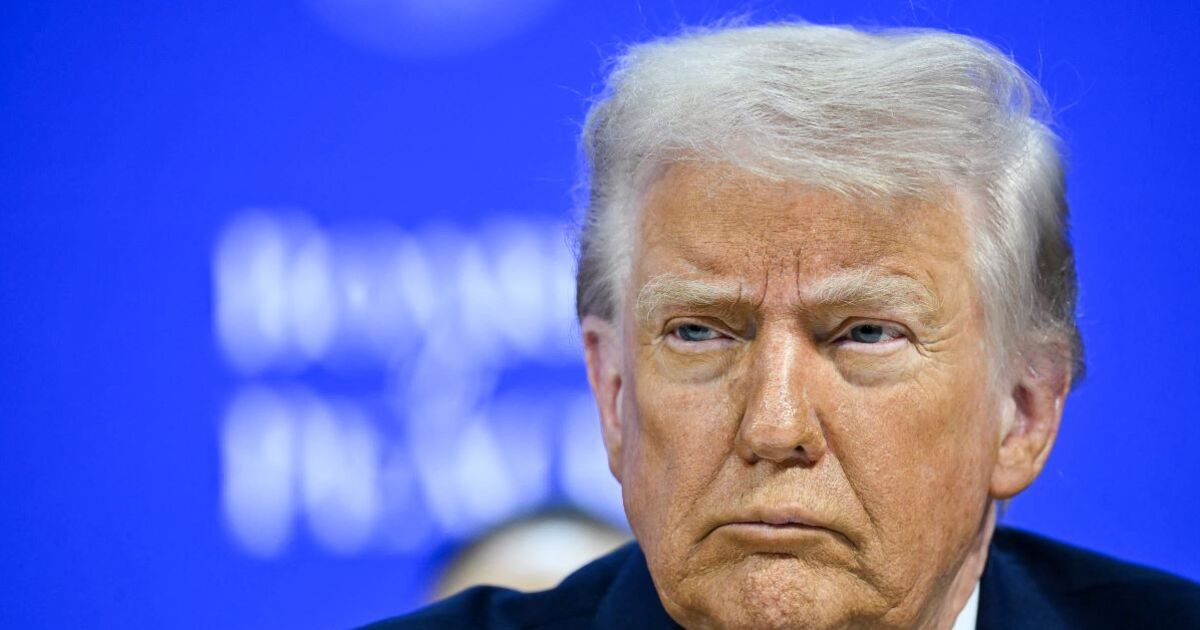 SONDAGE : Trump devrait-il s’excuser pour son manque de respect envers les forces armées britanniques ?