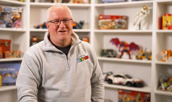 Mike Lane est le fondateur de We Buy Bricks