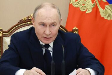 Venezuela EN DIRECT : La Russie est en colère contre Trump qui promet de « défendre » le Venezuela alors que les craintes de la Troisième Guerre mondiale éclatent