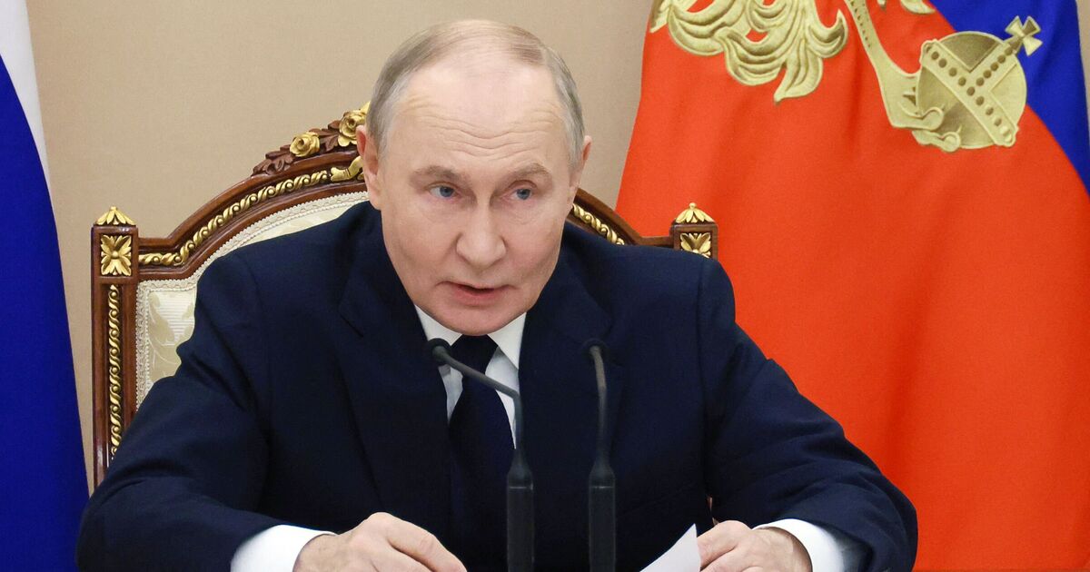 Venezuela EN DIRECT : La Russie est en colère contre Trump qui promet de « défendre » le Venezuela alors que les craintes de la Troisième Guerre mondiale éclatent