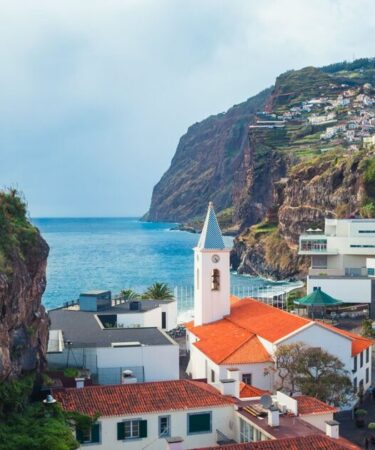 L'île surnommée "Hawaï de l'Europe" a des températures de 20°C en février et des vols easyJet