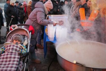 "Il est temps d'abandonner le mensonge évident selon lequel la Russie s'intéresse à la paix"