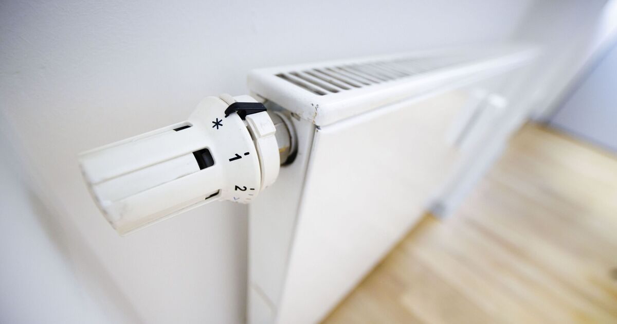 Les retraités de l'État peuvent rester au chaud la nuit pendant 3 pence par heure sans utiliser le chauffage