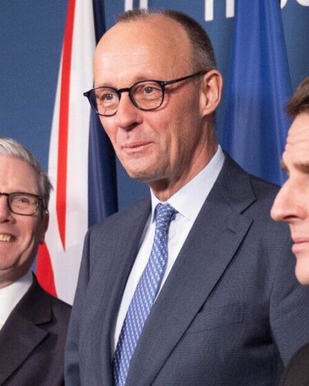 Starmer attise le langage de la Première Guerre mondiale dans une tentative désespérée d'éviter le désastre de Manchester