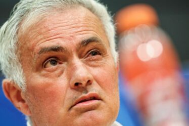 Jose Mourinho est le Donald Trump du football – ses commentaires sur la tempête de racisme de Vini Jr puent