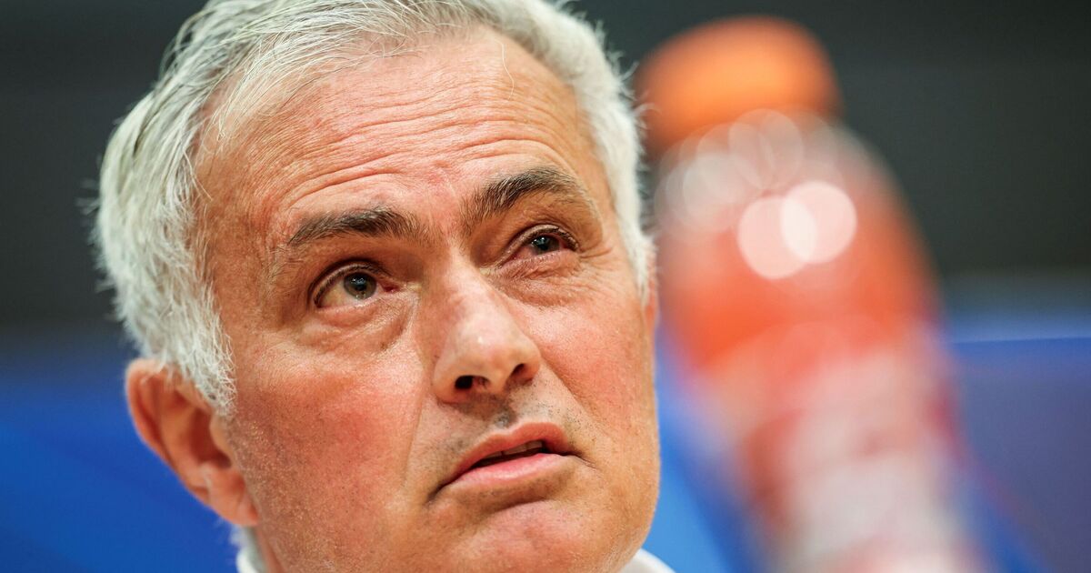 Jose Mourinho est le Donald Trump du football – ses commentaires sur la tempête de racisme de Vini Jr puent