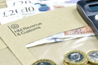 Alerte fiscale pour les retraités : le « bord de la falaise » de 22 £ oblige des millions de personnes à payer le HMRC pour la première fois