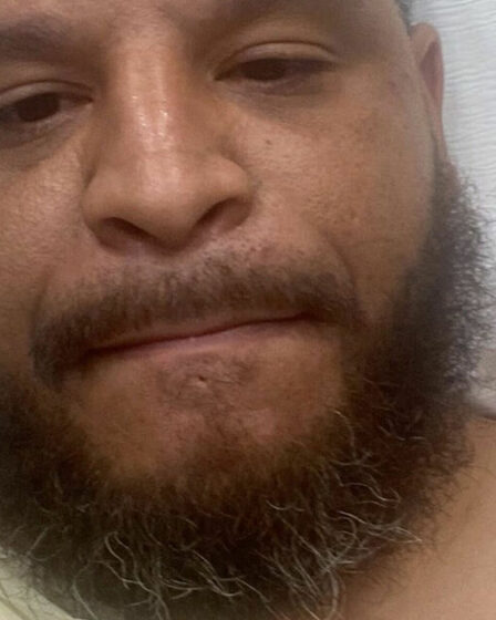 Papa survit à une attaque d'ours de 500 livres après que la bête ait tenté de « le manger comme un dessert »