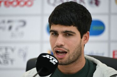 Carlos Alcaraz qualifie son rival d'"ennuyeux" après s'être fait dire "laisse-moi gagner"