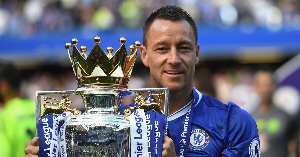 Chelsea "déconcerté" par les commentaires de John Terry alors que l'icône des Blues fait part publiquement de ses frustrations