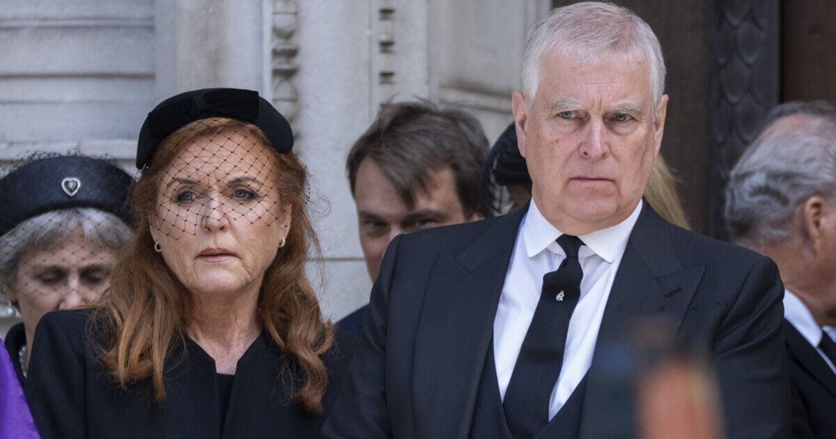 Famille royale EN DIRECT : la nouvelle vie de Sarah Ferguson loin des feux de la rampe et des « tripes de misère » Andrew
